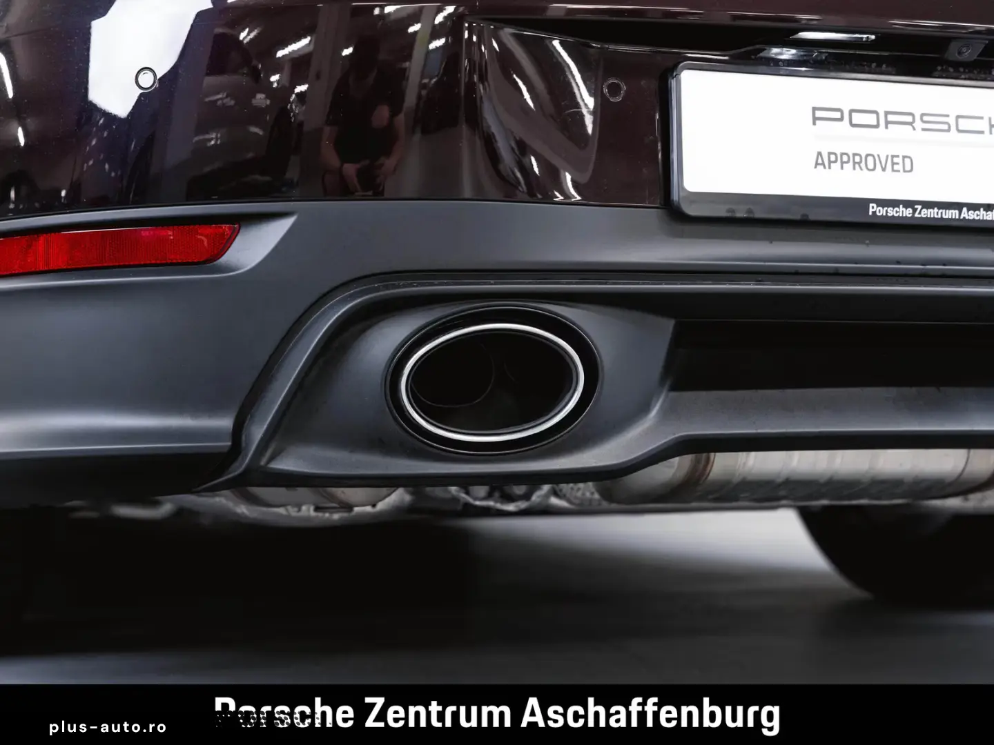 Porsche 911 Carrera 992.2 Sonderlackierung PTS