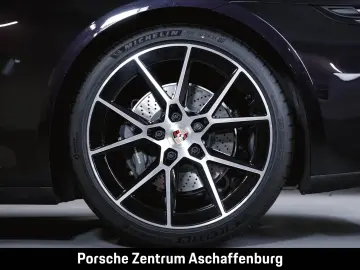 Porsche 911 Carrera 992.2 Sonderlackierung PTS