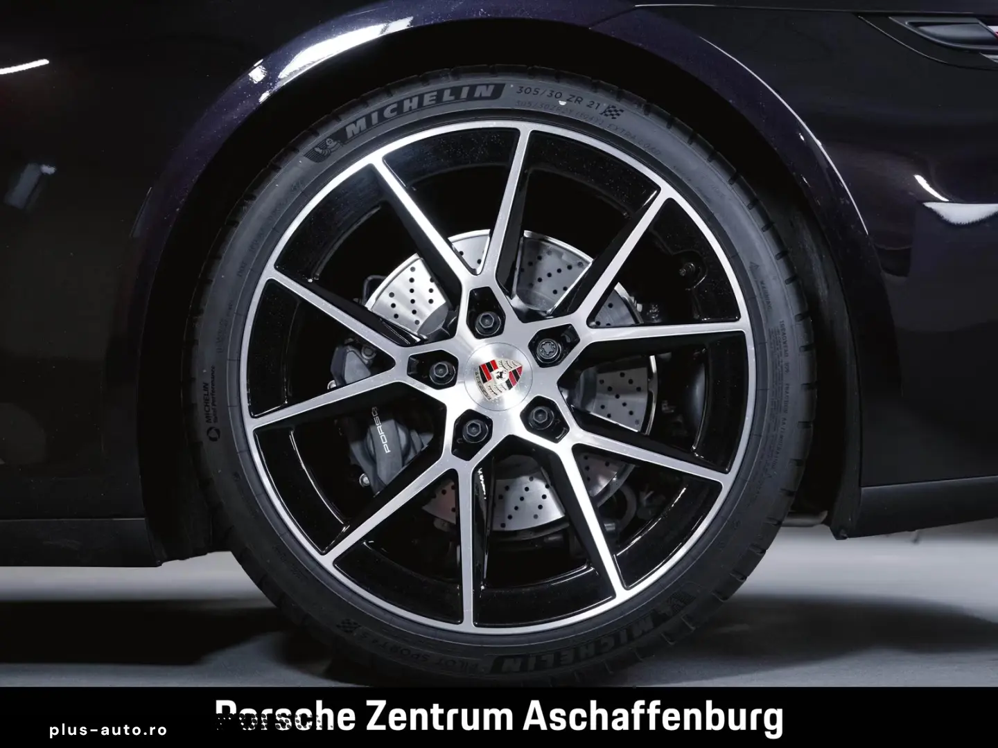 Porsche 911 Carrera 992.2 Sonderlackierung PTS