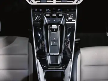 Porsche 911 Carrera 992.2 Sonderlackierung PTS