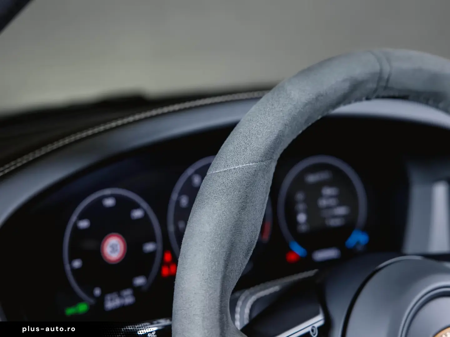 Porsche 911 Carrera 992.2 Sonderlackierung PTS