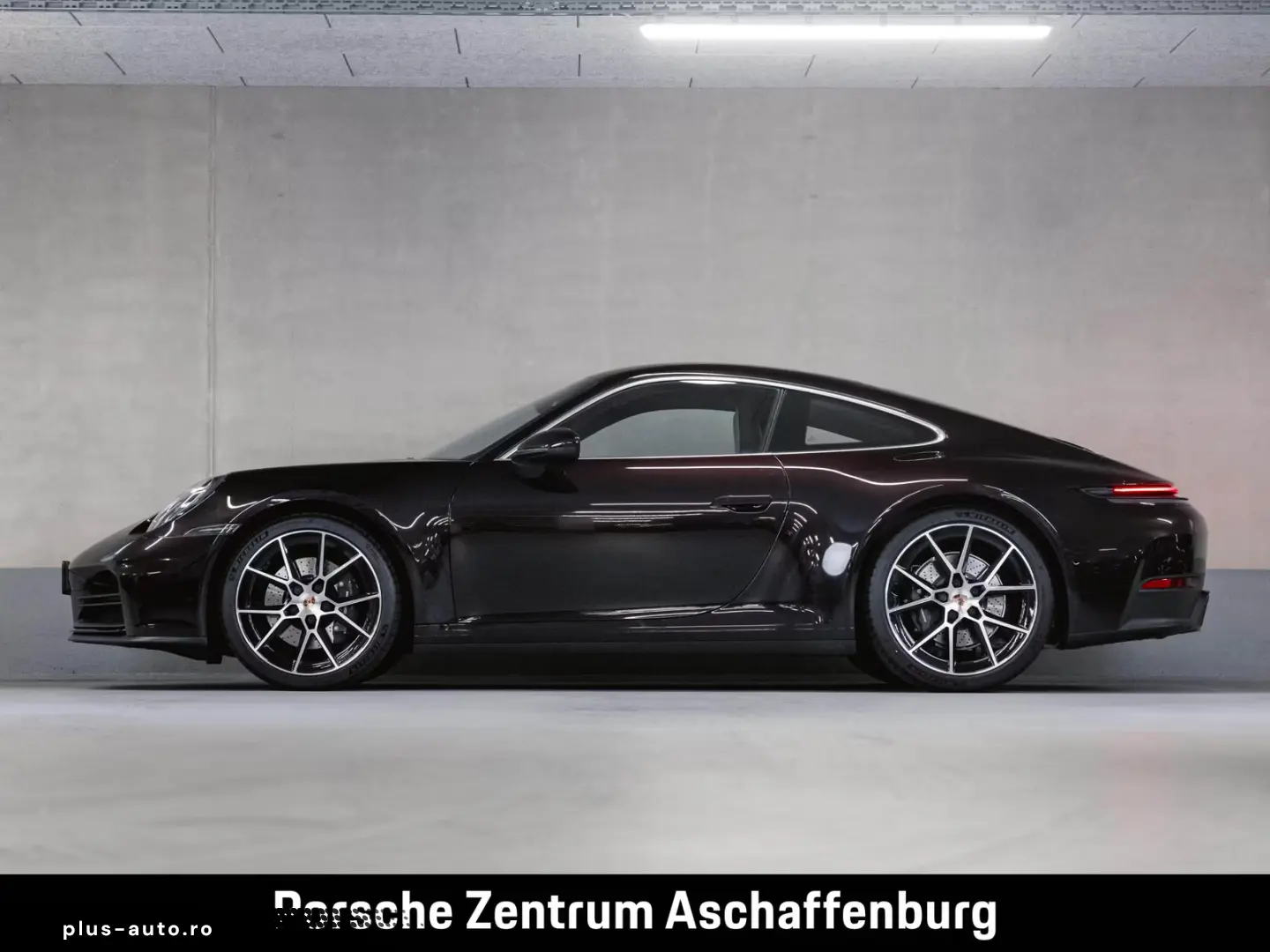 Porsche 911 Carrera 992.2 Sonderlackierung PTS