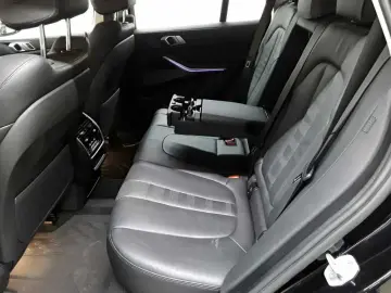 BMW X5 xDrive45e xLine Navi Leder H&K