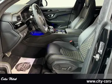 LAMBORGHINI Urus 4.0 V8 4SITZ PANORAMA B&O MASSAGE ADAS