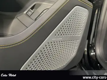 LAMBORGHINI Urus 4.0 V8 4SITZ PANORAMA B&O MASSAGE ADAS