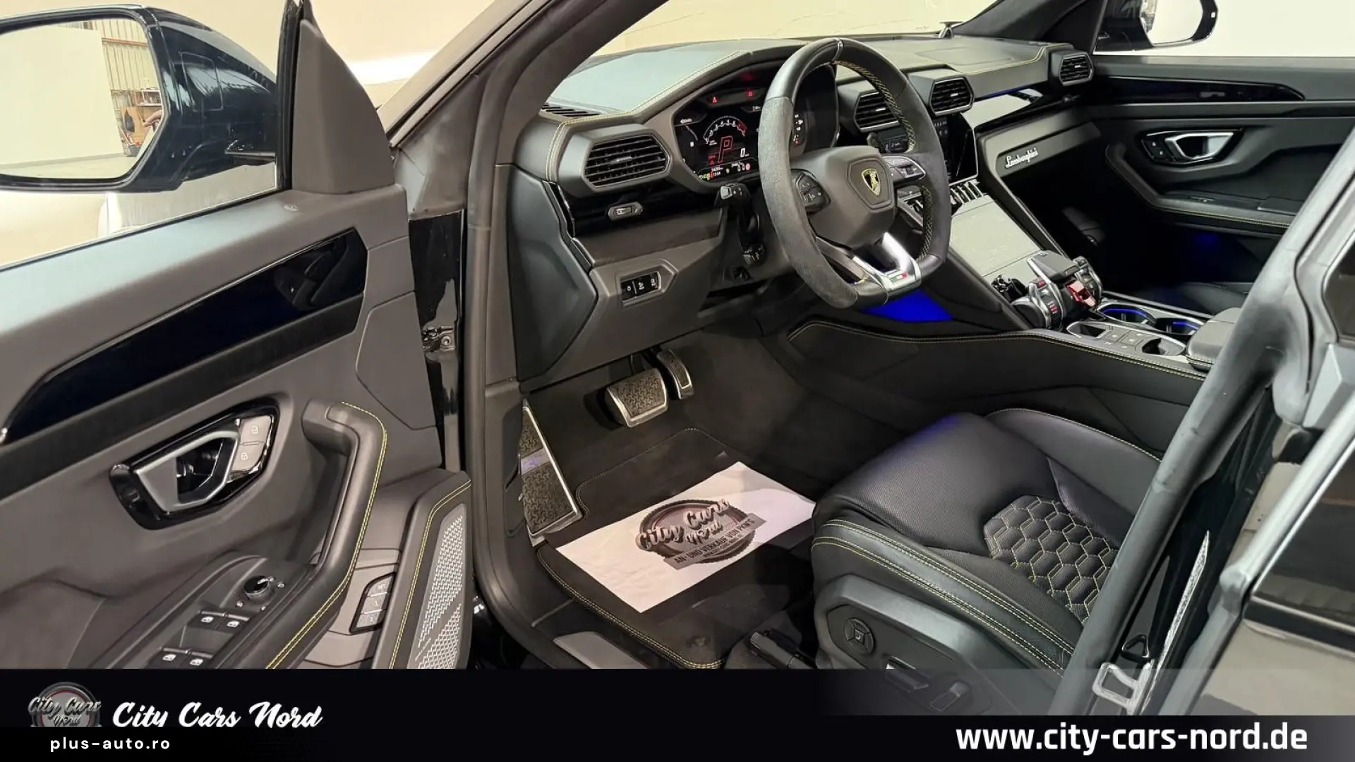LAMBORGHINI Urus 4.0 V8 4SITZ PANORAMA B&O MASSAGE ADAS