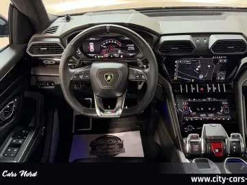 LAMBORGHINI Urus 4.0 V8 4SITZ PANORAMA B&O MASSAGE ADAS