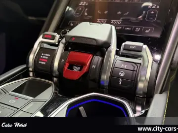 LAMBORGHINI Urus 4.0 V8 4SITZ PANORAMA B&O MASSAGE ADAS