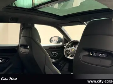 LAMBORGHINI Urus 4.0 V8 4SITZ PANORAMA B&O MASSAGE ADAS