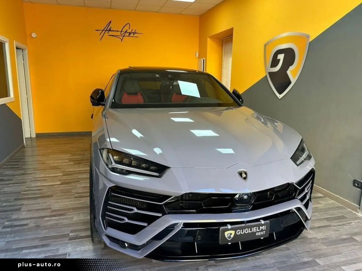 LAMBORGHINI Lamborghini Urus