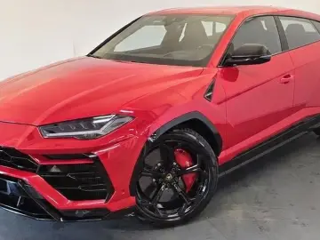 LAMBORGHINI Urus 4.0 V8