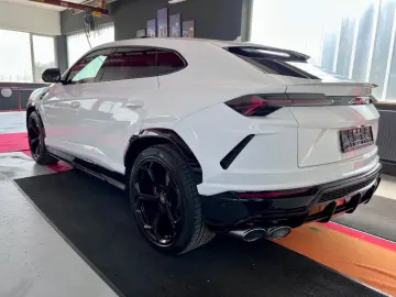 LAMBORGHINI Urus Panorama Garantie B&O 360  ACC Hud Massage