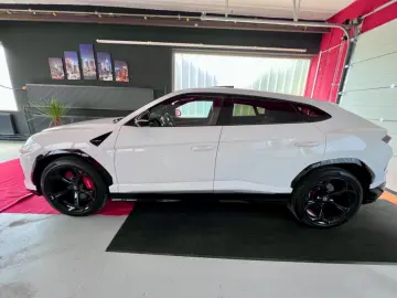 LAMBORGHINI Urus Panorama Garantie B&O 360  ACC Hud Massage