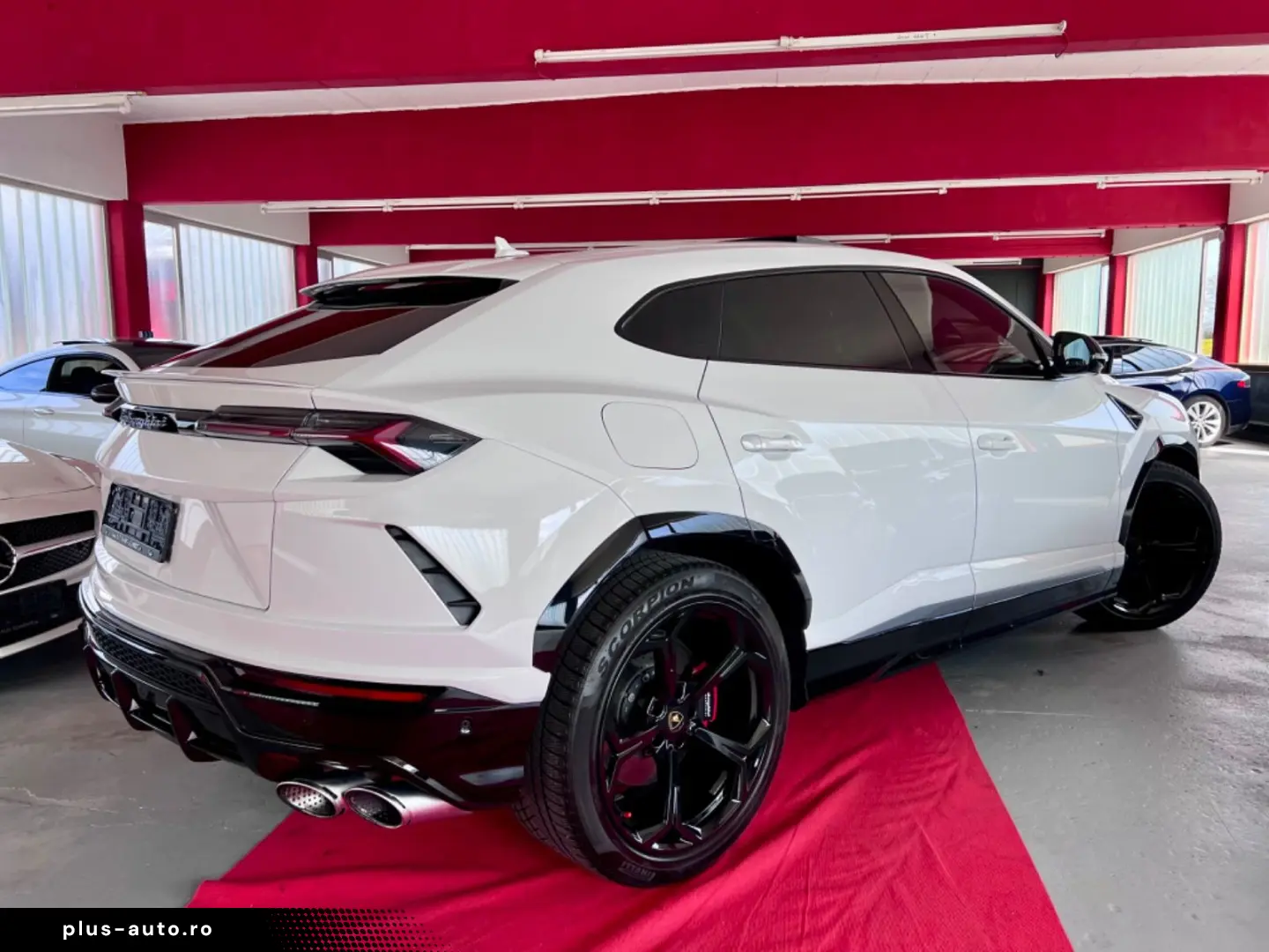 LAMBORGHINI Urus Panorama Garantie B&O 360  ACC Hud Massage