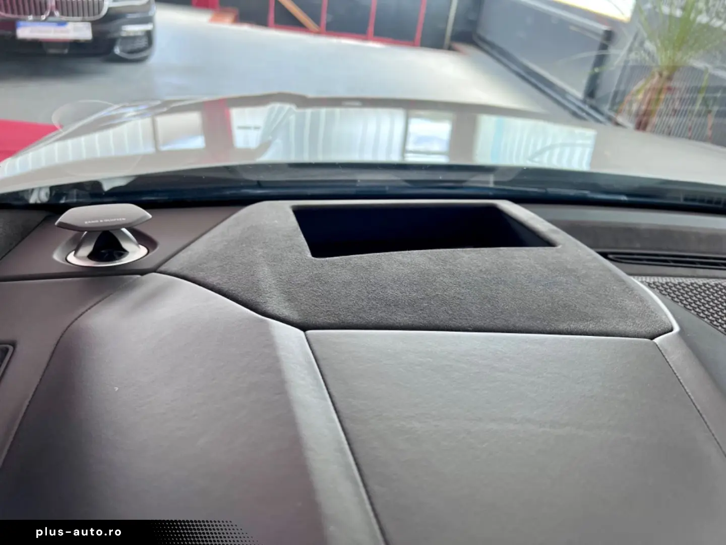 LAMBORGHINI Urus Panorama Garantie B&O 360  ACC Hud Massage