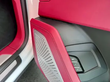 LAMBORGHINI Urus Panorama Garantie B&O 360  ACC Hud Massage