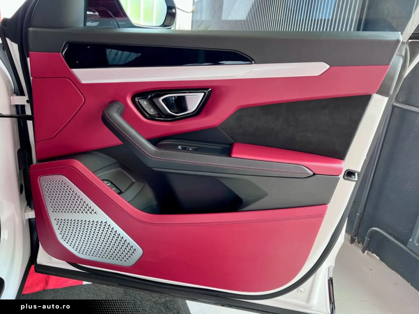 LAMBORGHINI Urus Panorama Garantie B&O 360  ACC Hud Massage