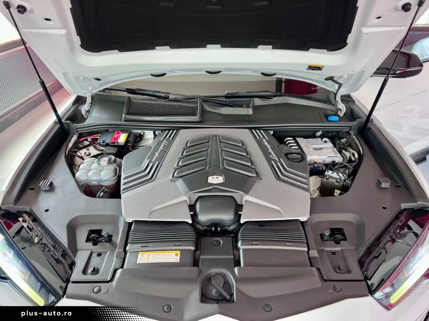 LAMBORGHINI Urus Panorama Garantie B&O 360  ACC Hud Massage