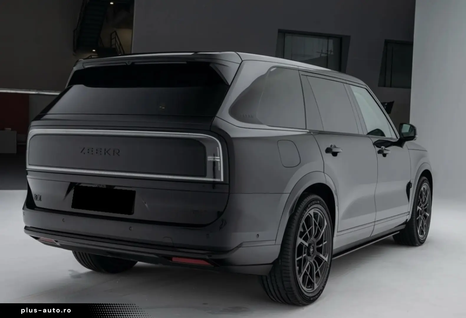 ZEEKR 9X Hyper 1401 HP