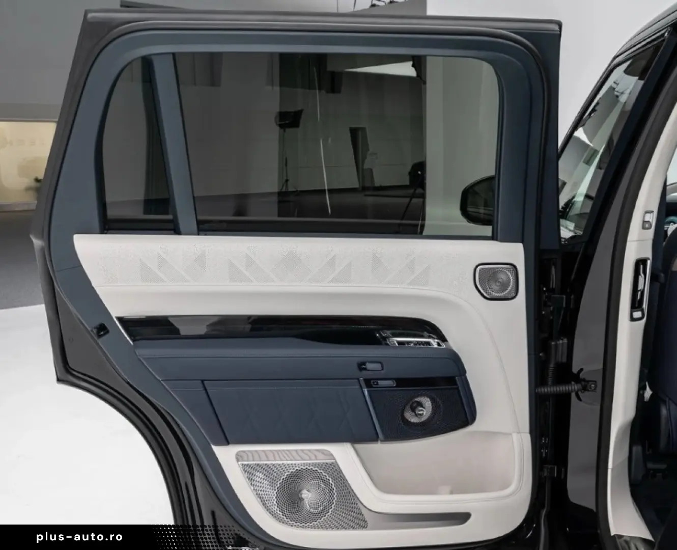 ZEEKR 9X Hyper 1401 HP