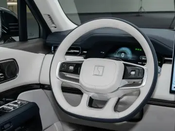 ZEEKR 9X Hyper 1401 HP