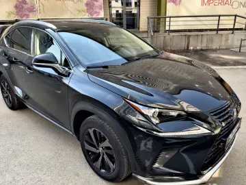 Lexus Seria NX 300h Executive Line