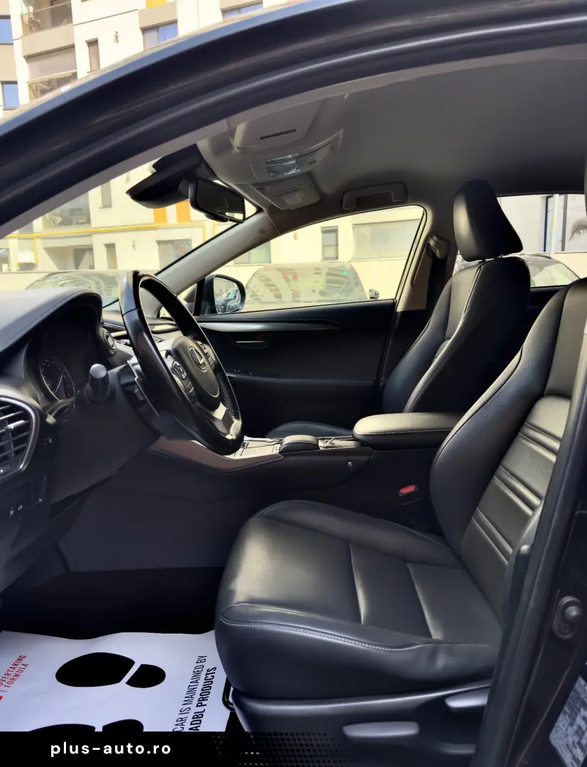 Lexus Seria NX 300h Executive Line