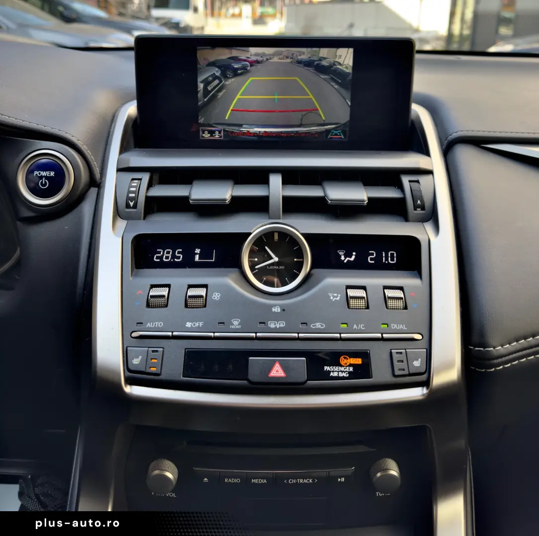 Lexus Seria NX 300h Executive Line