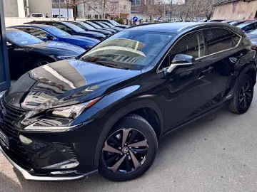 Lexus Seria NX 300h Executive Line