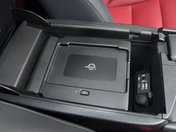 Lexus Seria NX 300h AWD Luxury