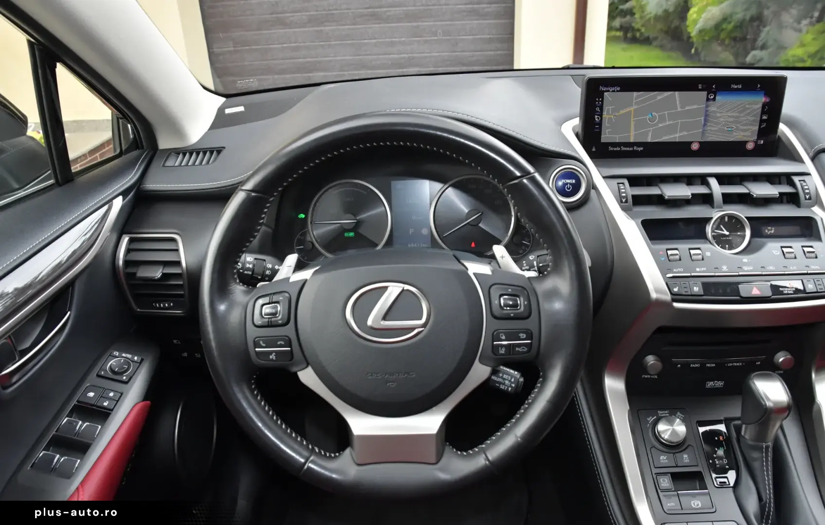 Lexus Seria NX 300h AWD Luxury