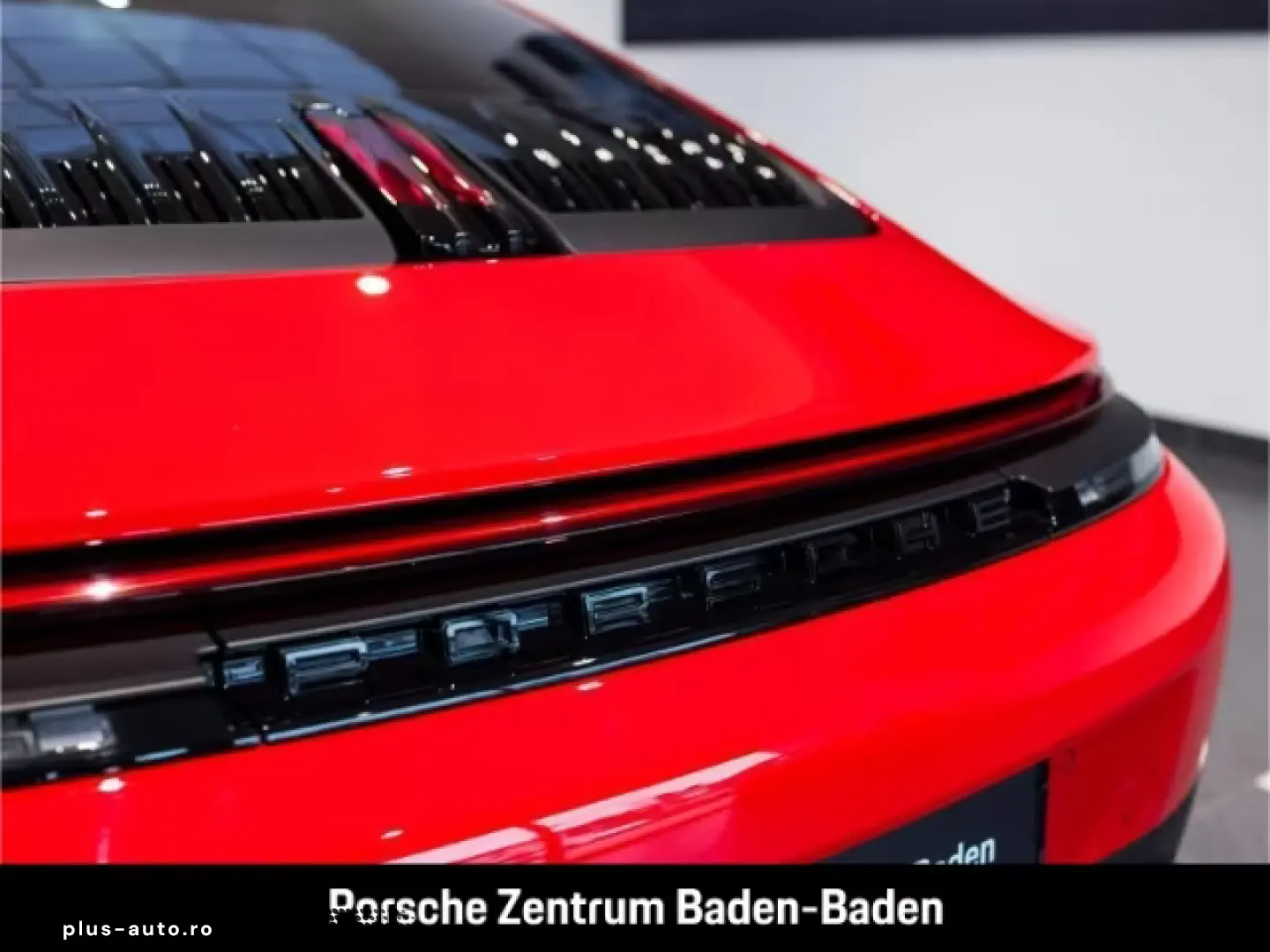 Porsche 992 911Carrera reversing camera sport exhaust BOSE