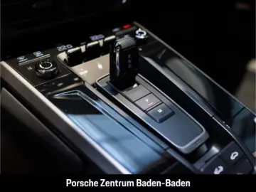 Porsche 992 911Carrera reversing camera sport exhaust BOSE