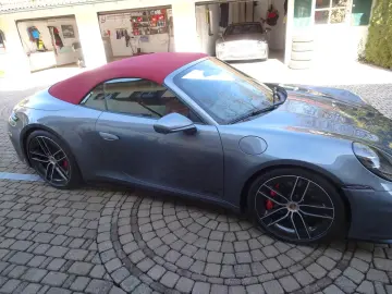 Porsche 992.2 Carrera 4 GTS T-Hybrid Cabrio