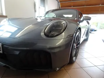 Porsche 992.2 Carrera 4 GTS T-Hybrid Cabrio