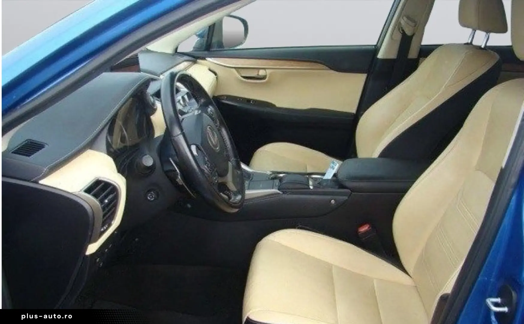 Lexus Seria NX 300h E-FOUR Luxury Line