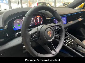 Porsche Macan 4 Offroad-Design LED-Matrix