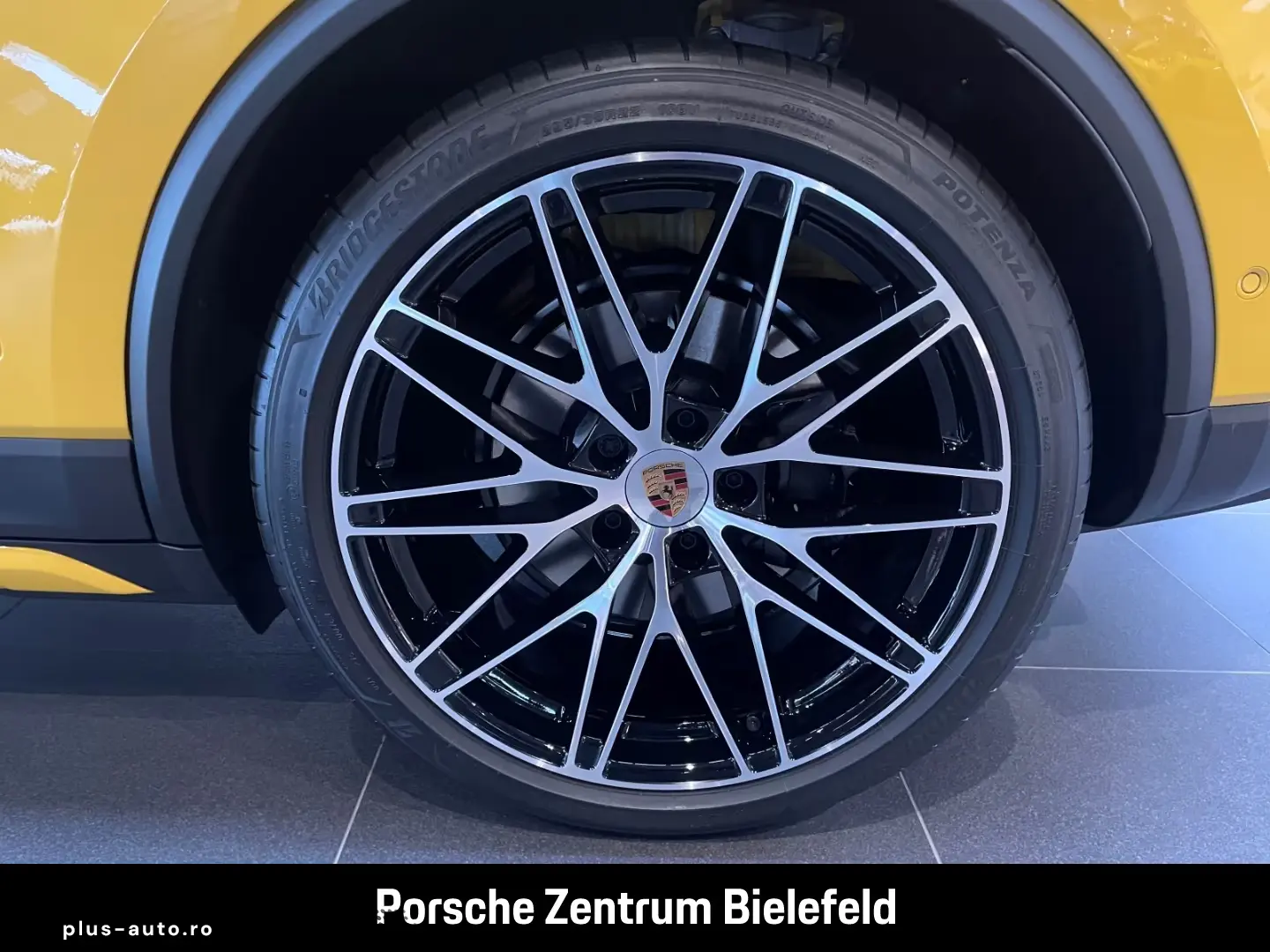 Porsche Macan 4 Offroad-Design LED-Matrix