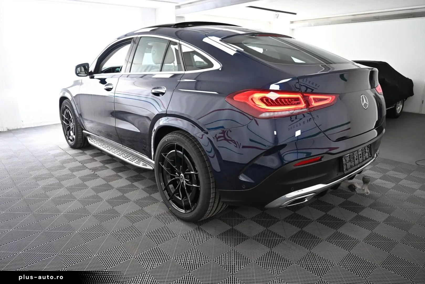 MERCEDES-BENZ GLE 400 d 4Matic Coupe AMG Line  Pano   AHK