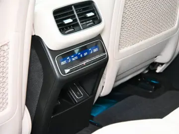 MERCEDES-BENZ GLE 400 d 4Matic Coupe AMG Line  Pano   AHK