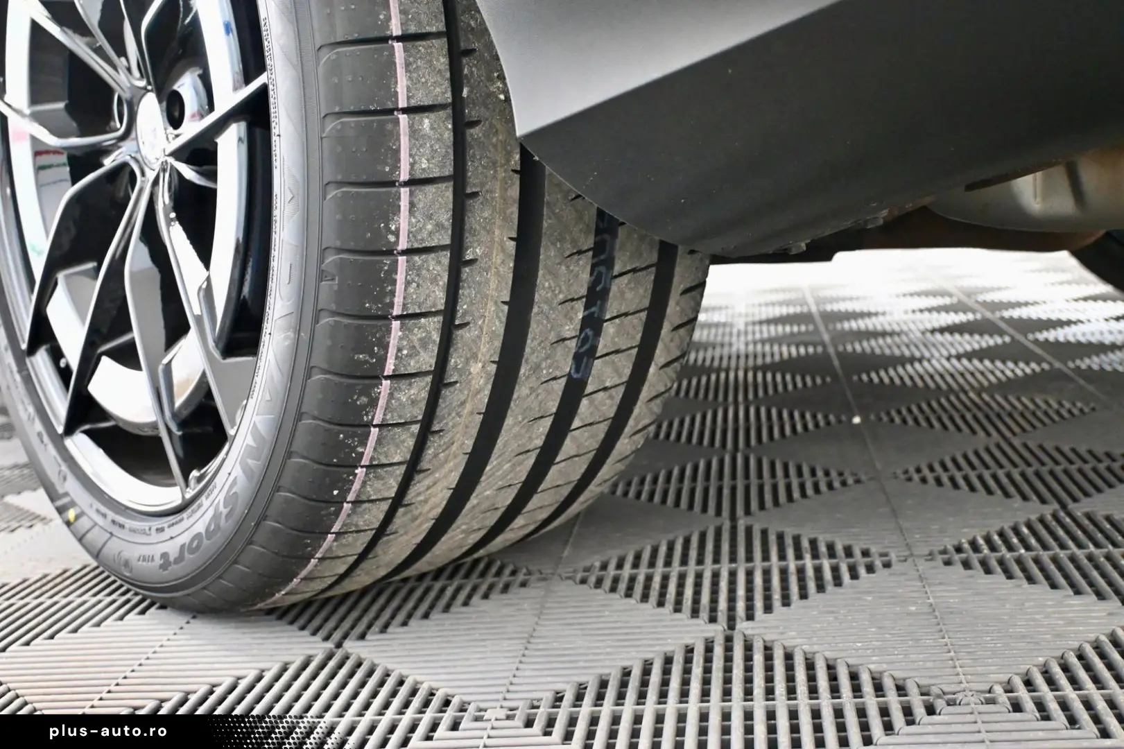 MERCEDES-BENZ GLE 400 d 4Matic Coupe AMG Line  Pano   AHK