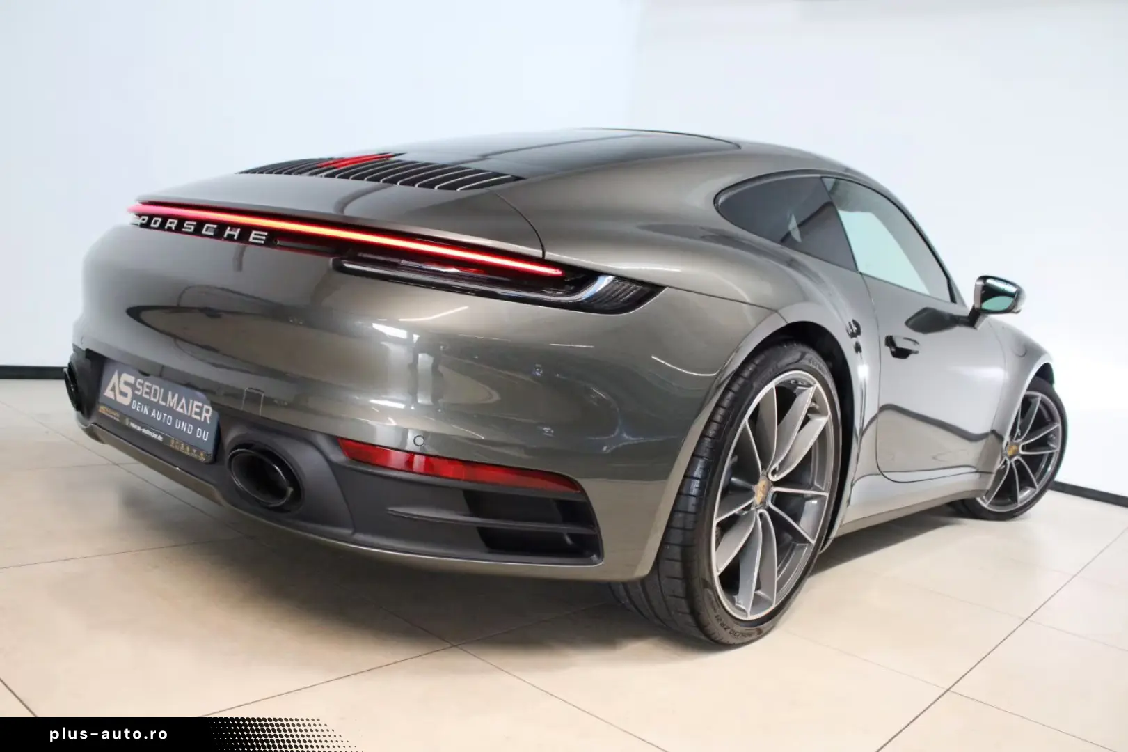 Porsche 992 911 Carrera 4 3.0 BOSE 360 Cam LenkHz ACC