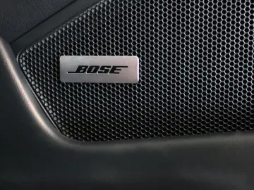 Porsche 992 911 Carrera 4 3.0 BOSE 360 Cam LenkHz ACC