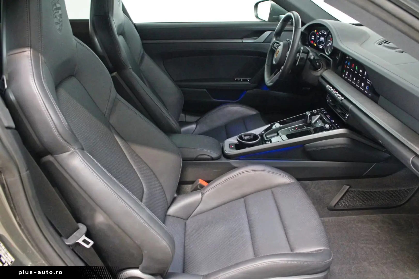 Porsche 992 911 Carrera 4 3.0 BOSE 360 Cam LenkHz ACC