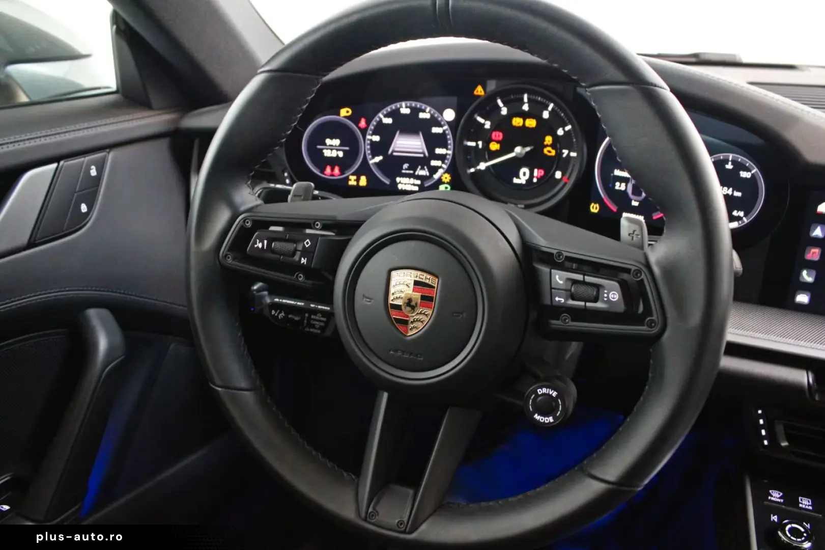 Porsche 992 911 Carrera 4 3.0 BOSE 360 Cam LenkHz ACC