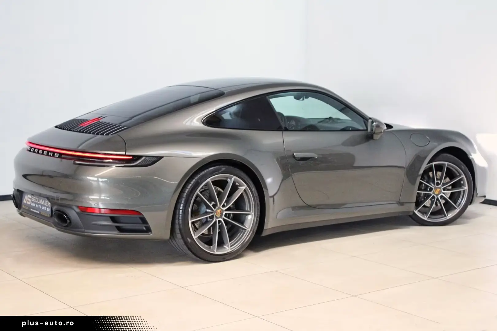 Porsche 992 911 Carrera 4 3.0 BOSE 360 Cam LenkHz ACC