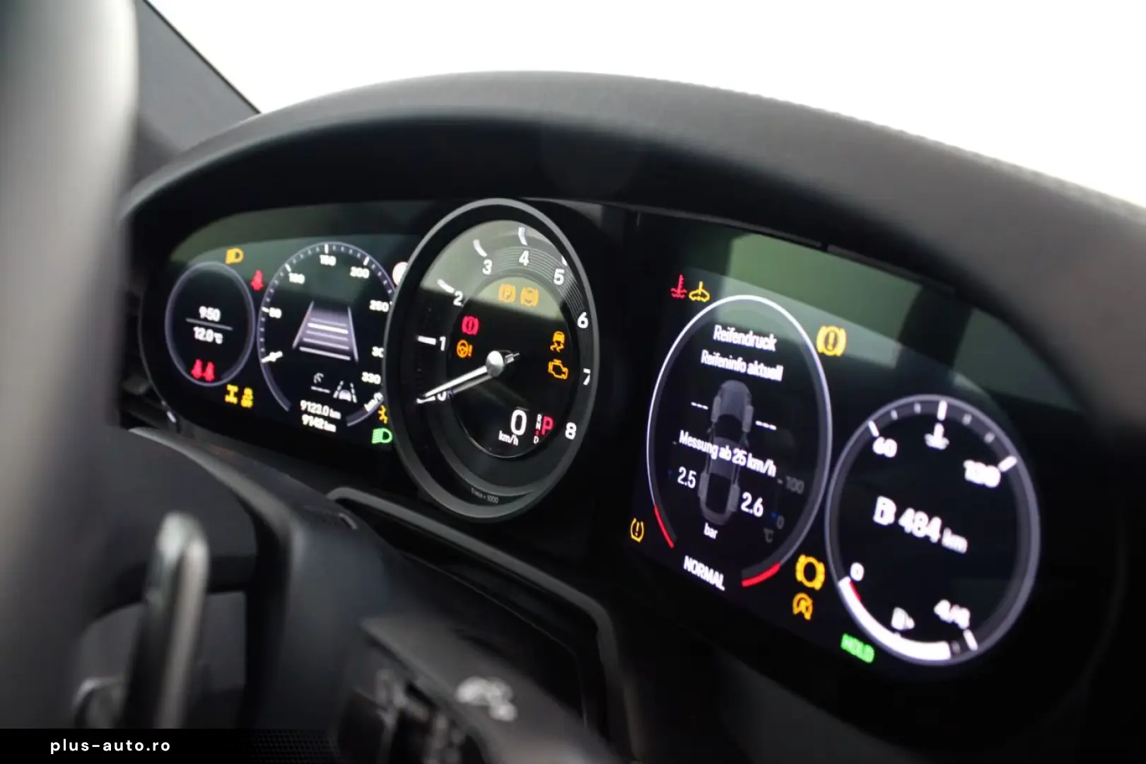 Porsche 992 911 Carrera 4 3.0 BOSE 360 Cam LenkHz ACC