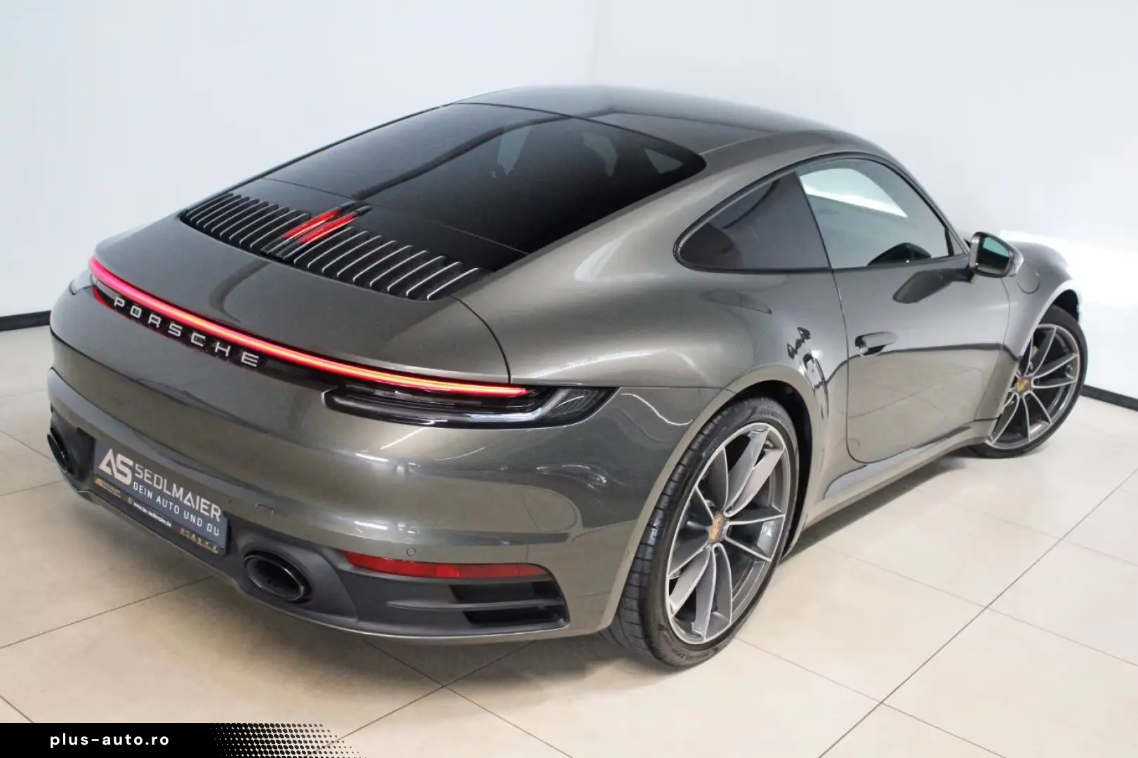 Porsche 992 911 Carrera 4 3.0 BOSE 360 Cam LenkHz ACC