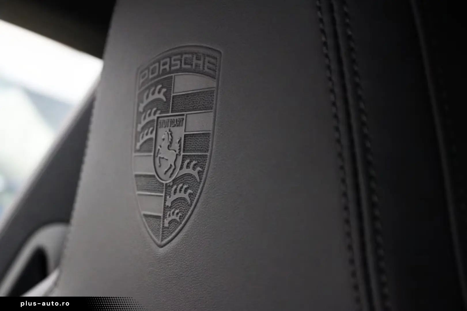 Porsche 992 911 Carrera 4 3.0 BOSE 360 Cam LenkHz ACC