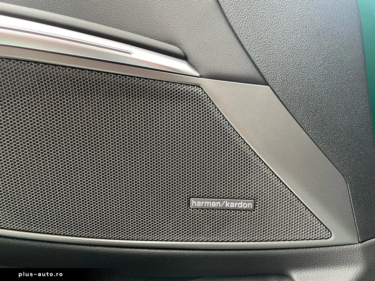 BMW M3 Competition xDrive Touring    Schalensitze